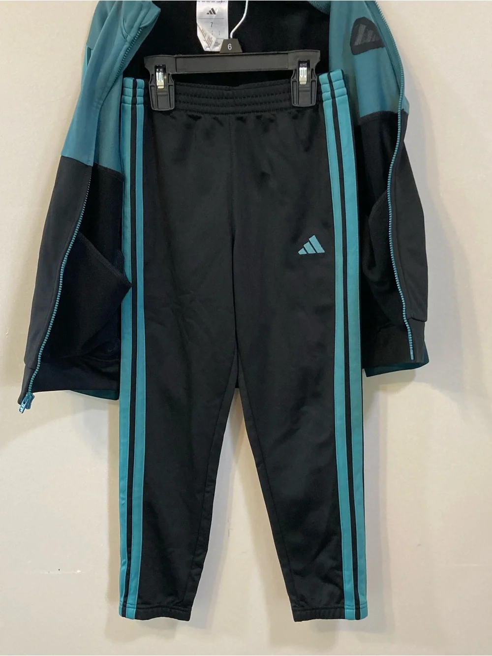 Adidas 2pc. Boys Tricot Tracksuit Sz 7 Black Green Full Zip Jacket Jogger Pants